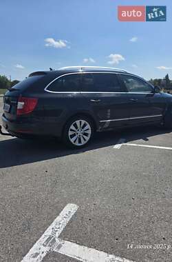 Универсал Skoda Superb 2015 в 