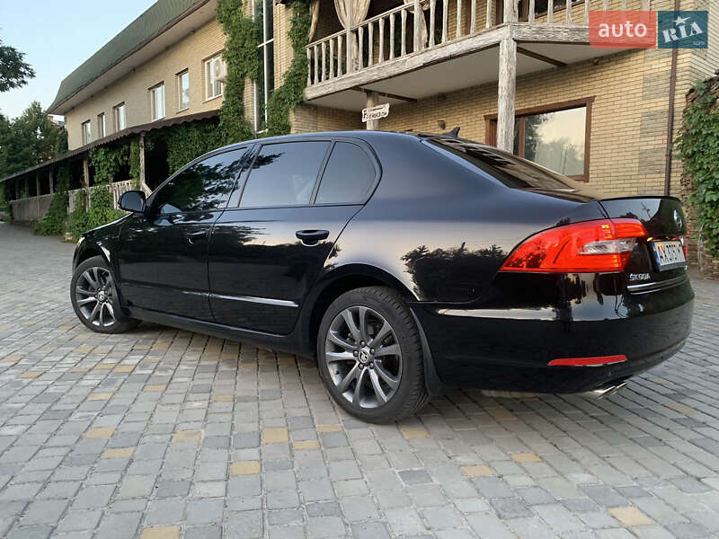 Лифтбек Skoda Superb 2013 в Харькове