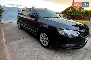 Универсал Skoda Superb 2013 в 