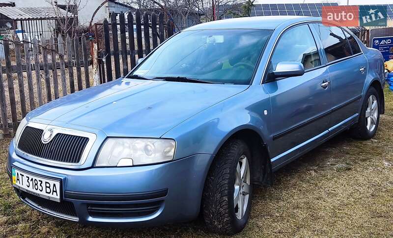 Skoda Superb 2005