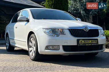 Skoda Superb 2012 Skoda Superb 2012