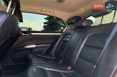 Лифтбек Skoda Superb 2012 в 