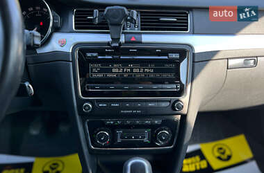 Лифтбек Skoda Superb 2012 в 