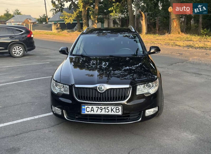 Універсал Skoda Superb 2012 в Умані