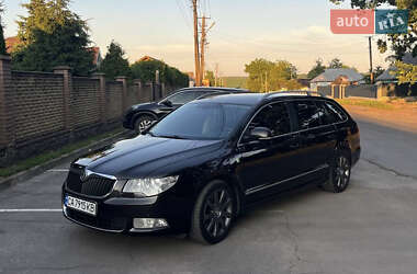 Универсал Skoda Superb 2012 в 