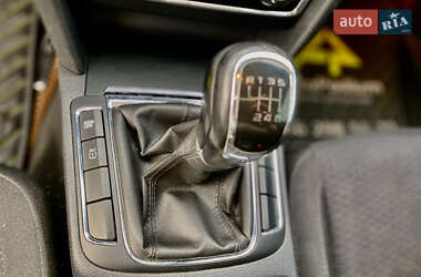 Лифтбек Skoda Superb 2012 в 