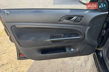 Лифтбек Skoda Superb 2006 в 