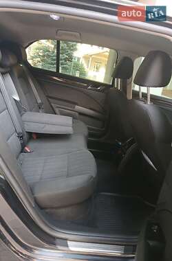 Лифтбек Skoda Superb 2013 в 
