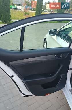 Универсал Skoda Superb 2016 в 