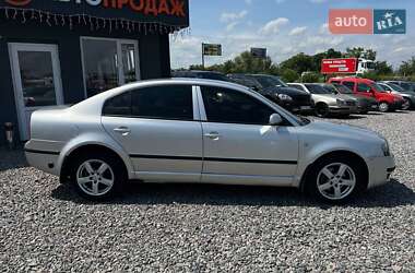 Лифтбек Skoda Superb 2006 в 
