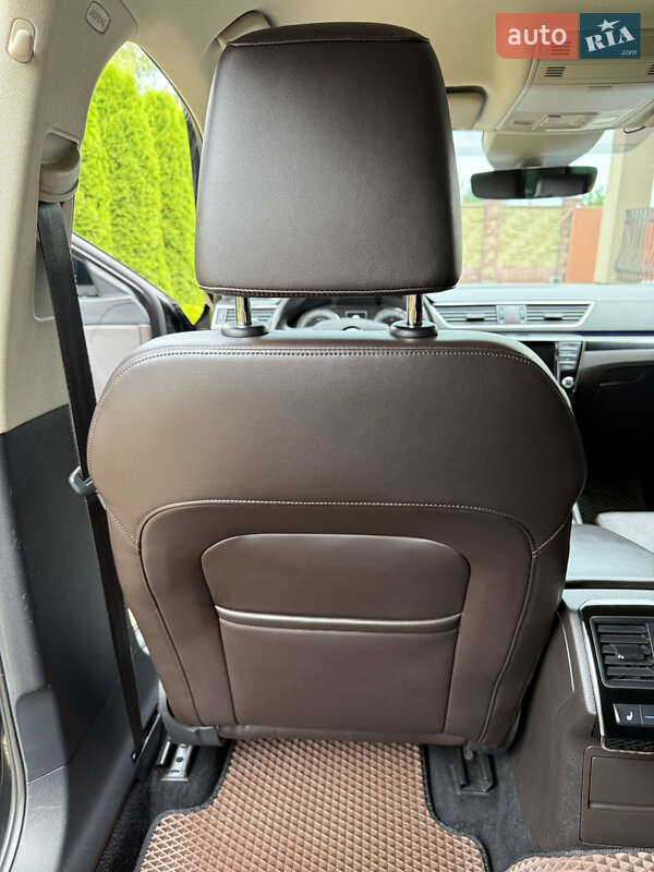 Універсал Skoda Superb 2016 в Луцьку