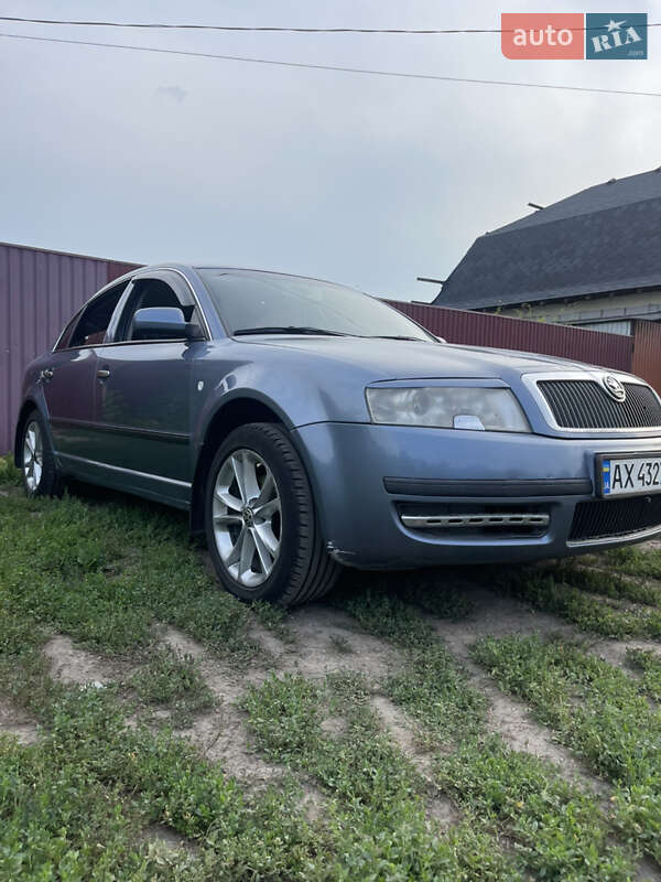 Skoda Superb 2006