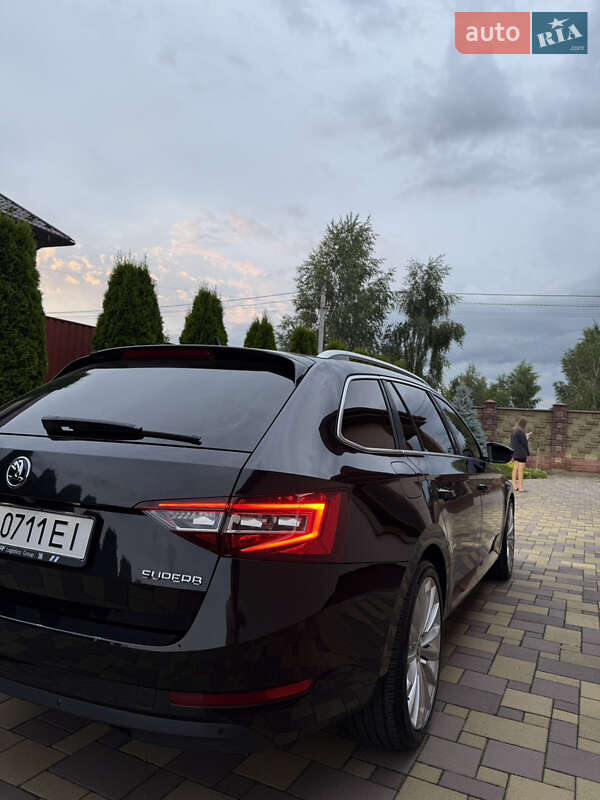 Універсал Skoda Superb 2016 в Луцьку