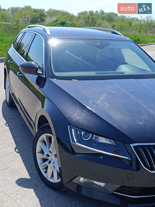 Універсал Skoda Superb 2016 в Івано-Франківську