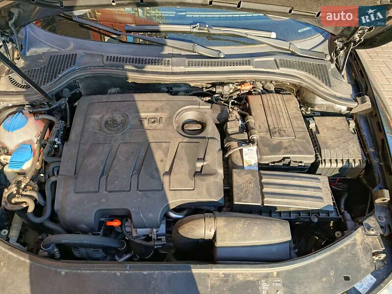 Универсал Skoda Superb 2011 в Хмельницком