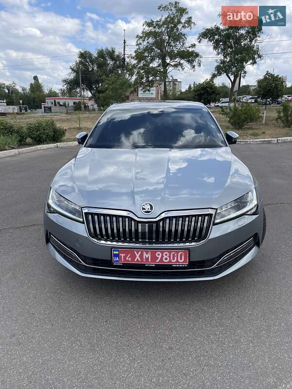 Лифтбек Skoda Superb 2020 в Кривом Роге