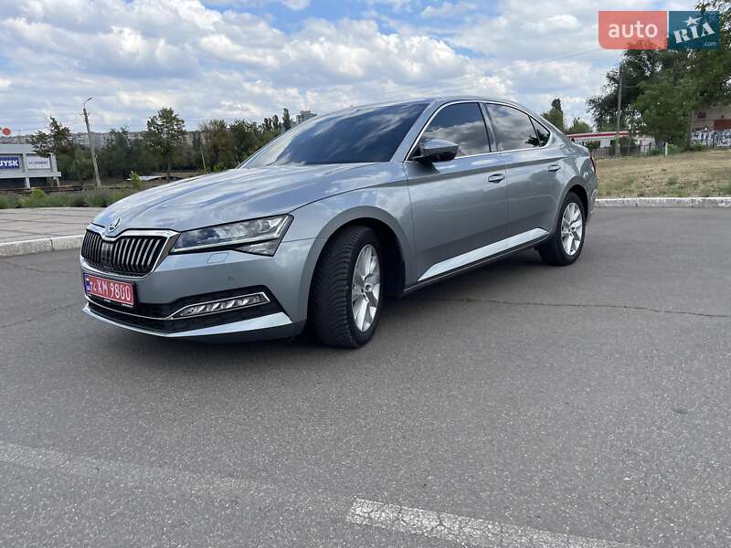 Лифтбек Skoda Superb 2020 в Кривом Роге