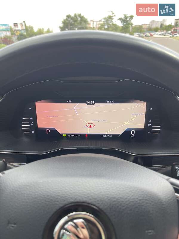 Лифтбек Skoda Superb 2020 в Кривом Роге