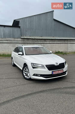 Універсал Skoda Superb 2018 в Києві