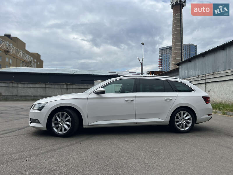 Універсал Skoda Superb 2018 в Києві