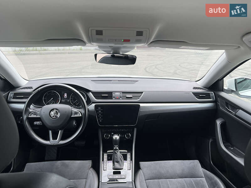 Універсал Skoda Superb 2018 в Києві