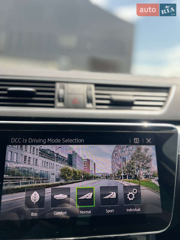 Універсал Skoda Superb 2018 в Києві