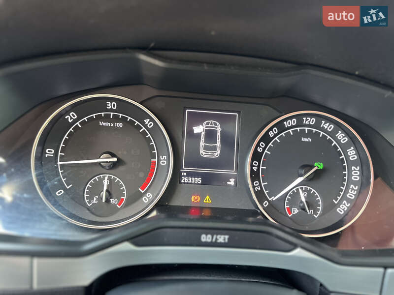Универсал Skoda Superb 2018 в Хмельницком
