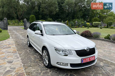 Универсал Skoda Superb 2011 в 