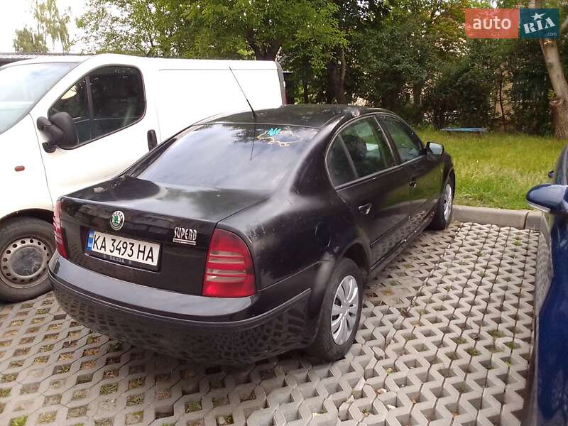 Ліфтбек Skoda Superb 2006 в Тернополі