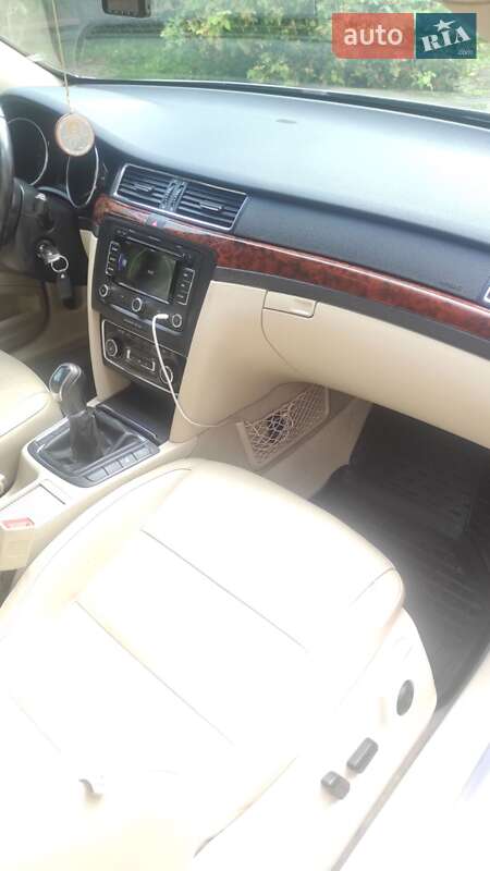 Лифтбек Skoda Superb 2011 в Нежине