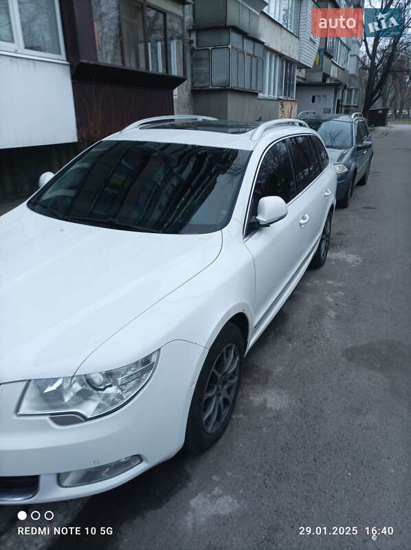Универсал Skoda Superb 2012 в Броварах