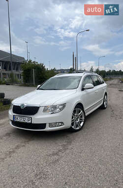 Skoda Superb 2010