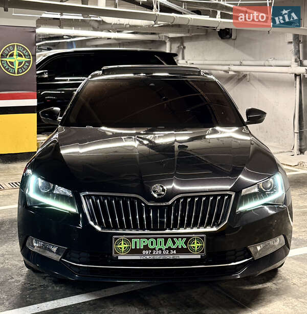 Лифтбек Skoda Superb 2017 в Днепре