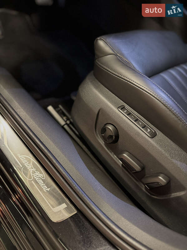 Лифтбек Skoda Superb 2017 в Днепре