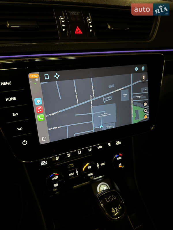 Лифтбек Skoda Superb 2017 в Днепре