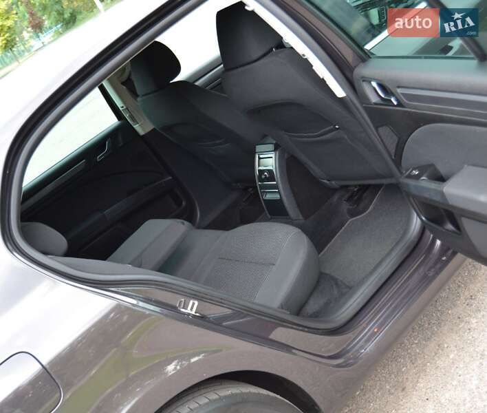 Лифтбек Skoda Superb 2009 в Днепре