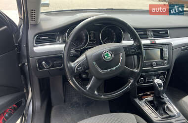 Универсал Skoda Superb 2011 в 