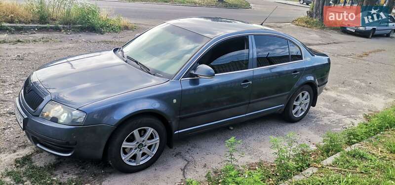 Skoda Superb 2007