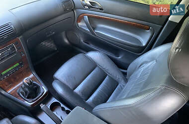 Лифтбек Skoda Superb 2004 в 