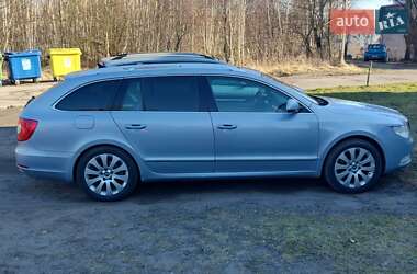 Универсал Skoda Superb 2010 в 
