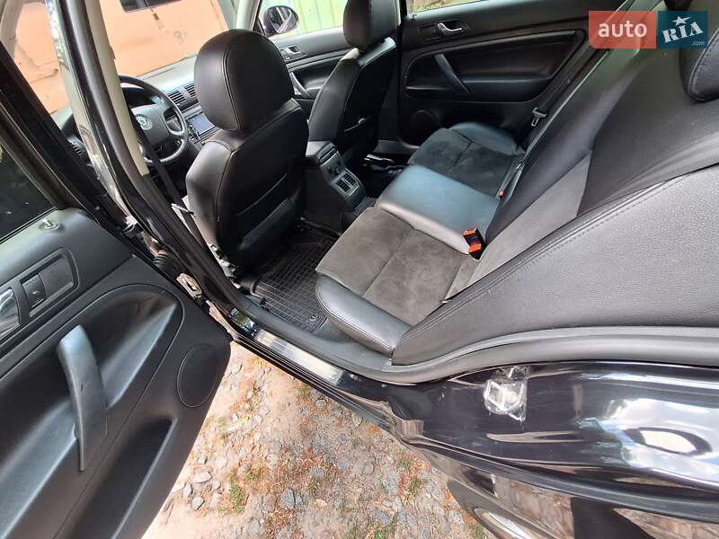 Лифтбек Skoda Superb 2008 в Полтаве