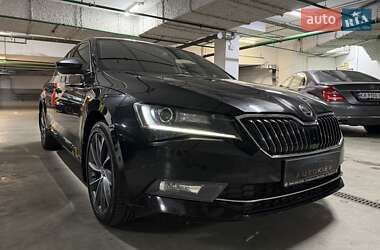 Лифтбек Skoda Superb 2018 в 