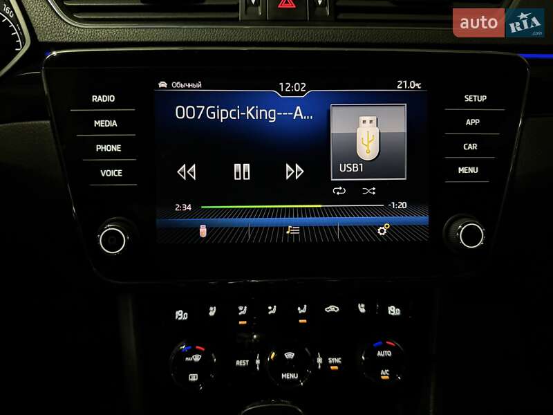 Лифтбек Skoda Superb 2018 в Киеве