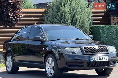 Лифтбек Skoda Superb 2006 в 