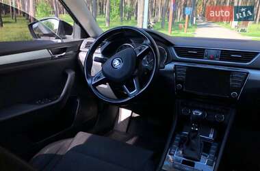 Лифтбек Skoda Superb 2017 в 
