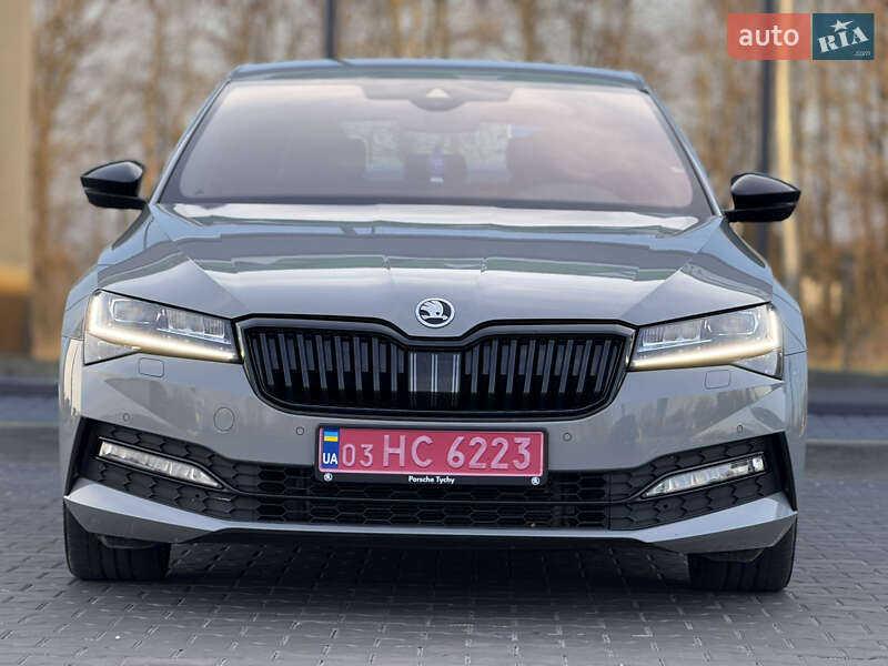 Лифтбек Skoda Superb 2020 в Луцке