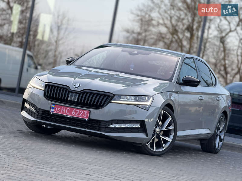 Лифтбек Skoda Superb 2020 в Луцке