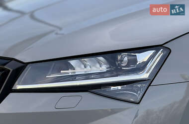 Лифтбек Skoda Superb 2020 в 
