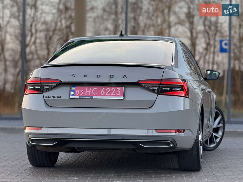 Лифтбек Skoda Superb 2020 в Луцке