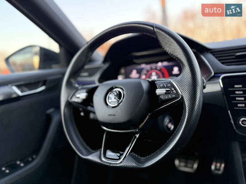 Лифтбек Skoda Superb 2020 в Луцке